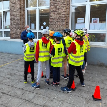 « Toutes mobilités actives » : améliorez la mobilité de votre école primaire !